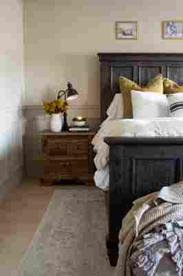 How to Decorate a Master Bedroom – 50 Beautiful Decoration Ideas